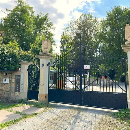 190qm Residenz Im Schloss Cotta