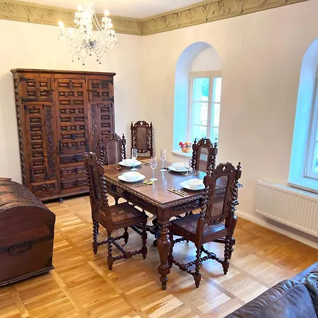190qm Residenz Im Schloss Cotta Apartment *