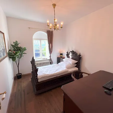 Apartment 190qm Residenz Im Schloss Cotta *