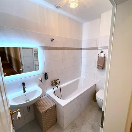 190qm Residenz Im Schloss Cotta Apartment