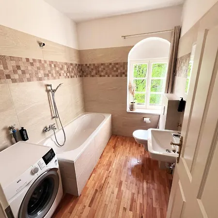 Apartment 190qm Residenz Im Schloss Cotta
